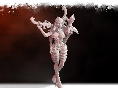 Mocking Barbaric Space Queen (large monster) Alternative Head Sculpts by 3D Printing Samurai for Tabletop Games, Dioramas and Statues, Just over 50mm to to eye level